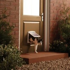 PetSafe 2-Wege Haustiertür Weiß M -Ruffwear Geschaft 284b6c0e2d4af407fa066a9ade6919cad93b0996 438829924df9312a221b9e8e0948d50819e6167c