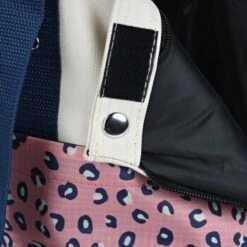 AniOne Transporttasche Leo 8 AniOne Transporttasche Leo -Ruffwear Geschaft d7372df5112ce881b47ef6ec5e6a9f378323e639 02eadbcfa56064efdda51b4e32e3578bbe851299